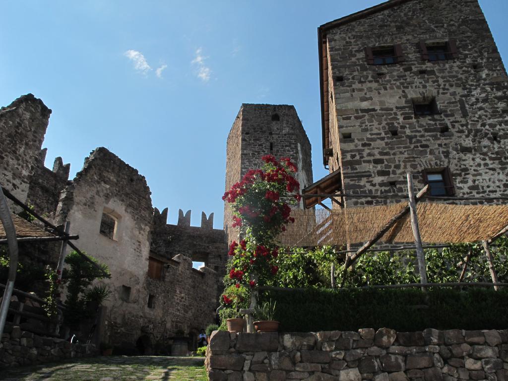 Schloss-Hof Appiano Sulla Strada Del Vino Exterior foto