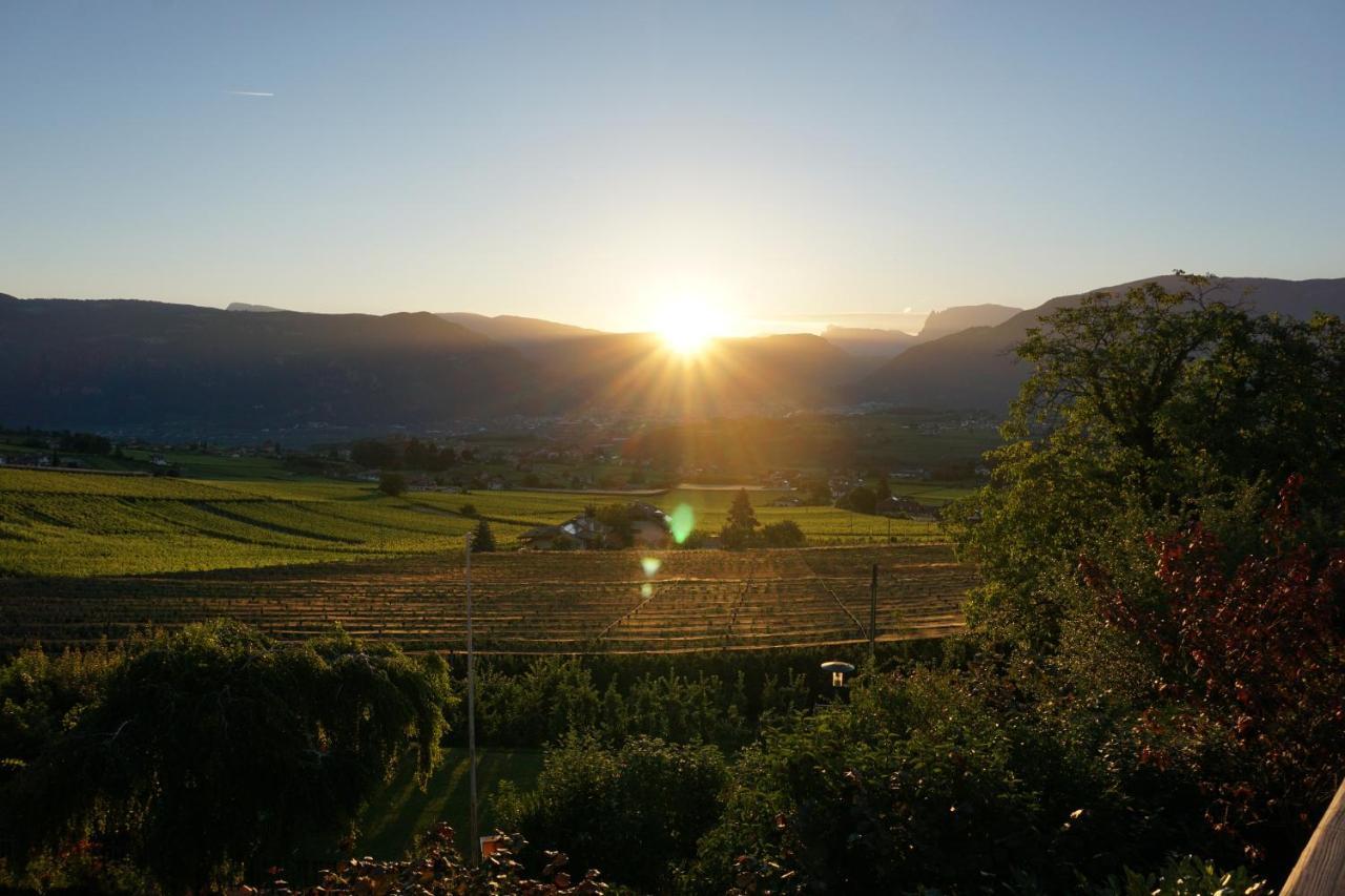 Schloss-Hof Appiano Sulla Strada Del Vino Exterior foto
