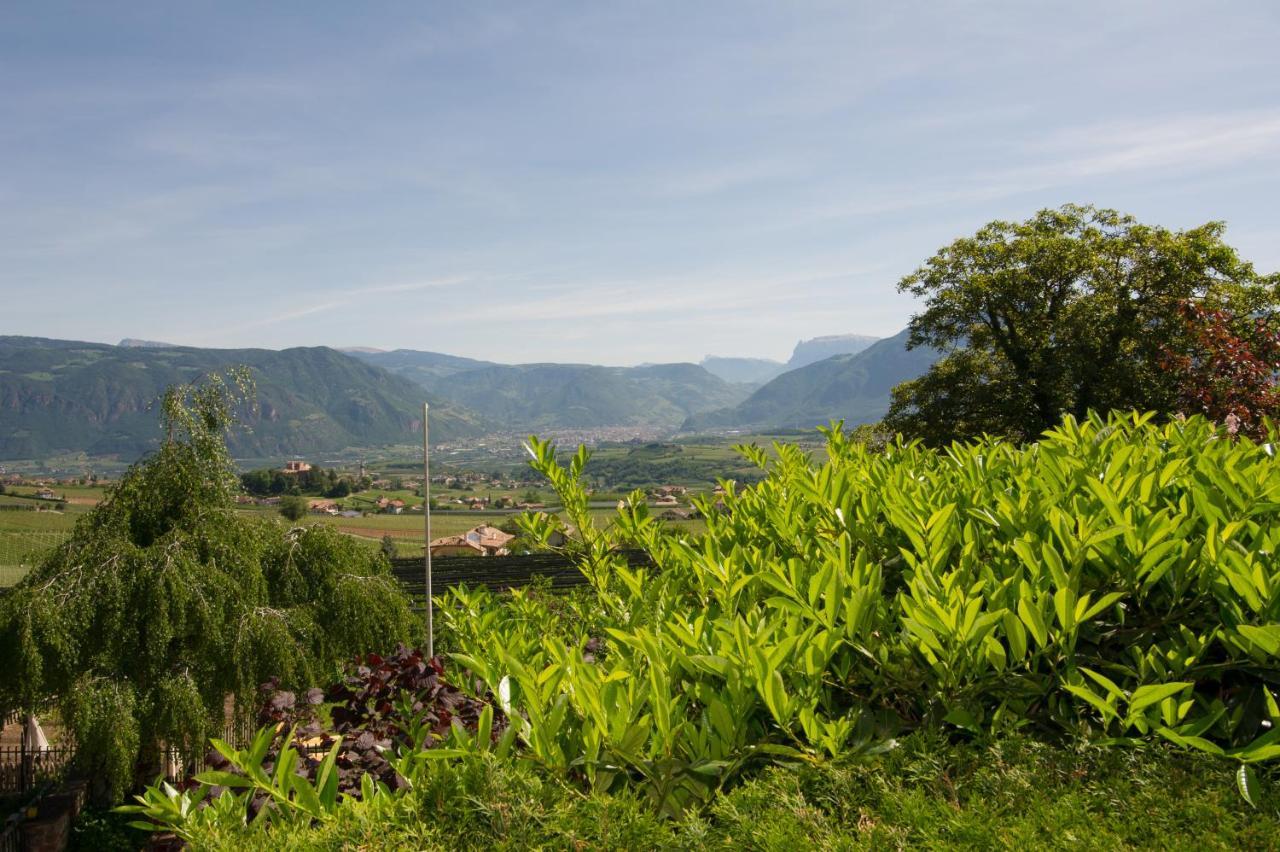 Schloss-Hof Appiano Sulla Strada Del Vino Exterior foto